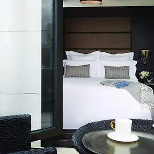 The Westbridge Stratford Отель
